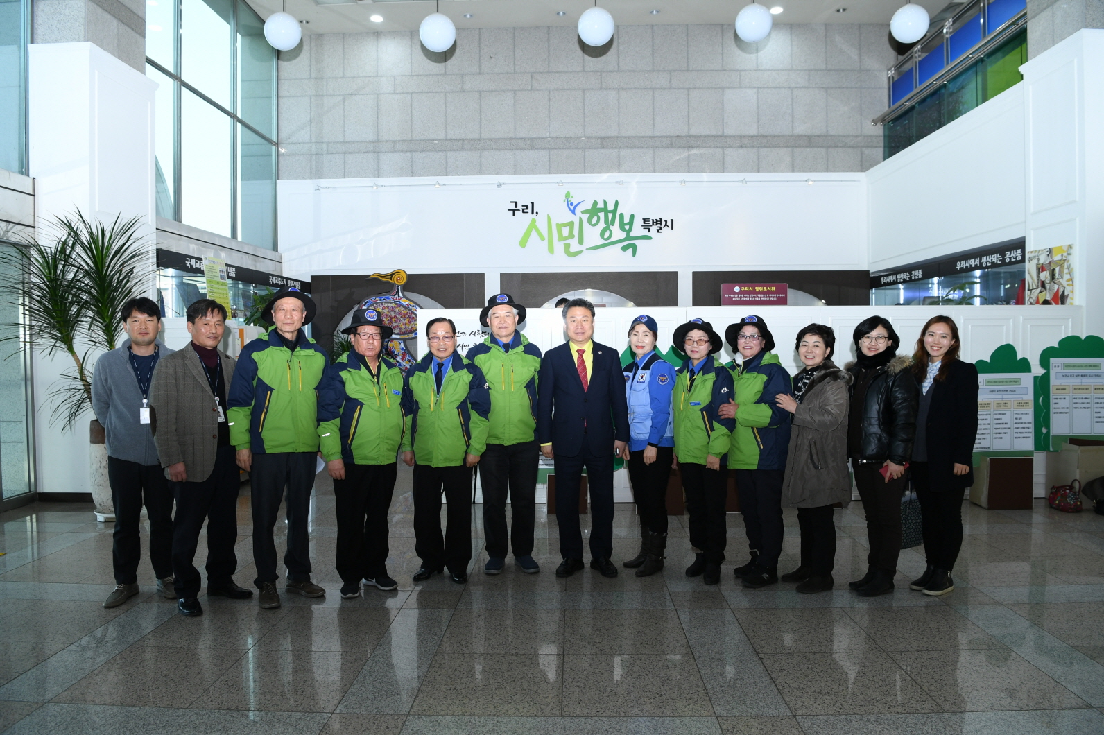 실버경찰봉사대 간담회 이미지 2 - 본문에 자세한설명을 제공합니다.