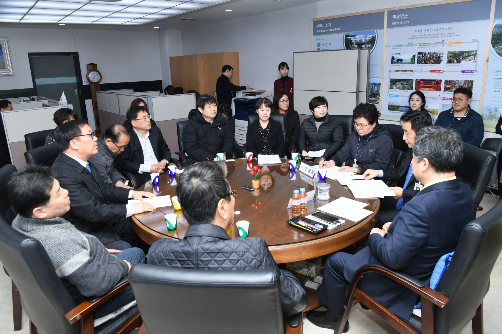 야간시장실 운영 이미지 6 - 본문에 자세한설명을 제공합니다.