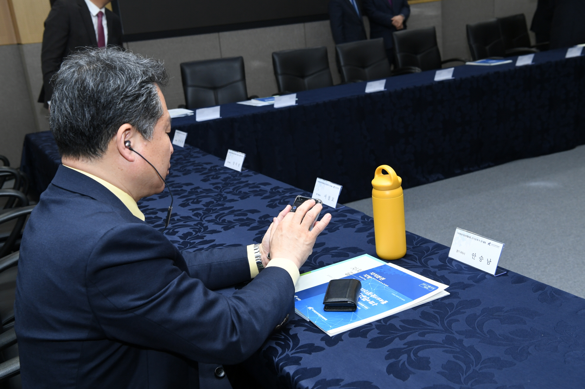 자치분권지방정부 협의회 회원 환담 이미지 17 - 본문에 자세한설명을 제공합니다.