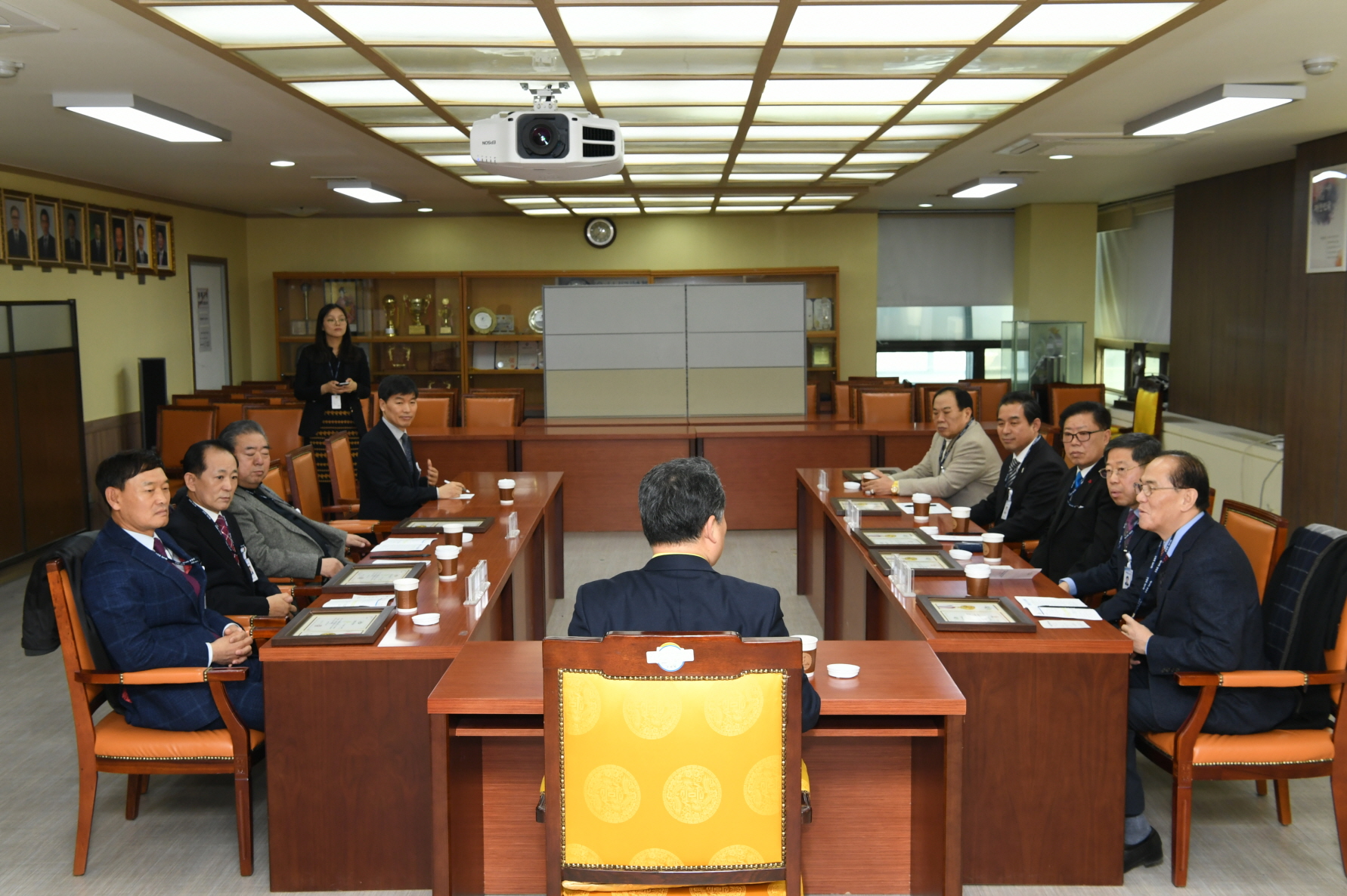 국내·외 교류도시 구리시 명예대사 위촉식 이미지 1 - 본문에 자세한설명을 제공합니다.