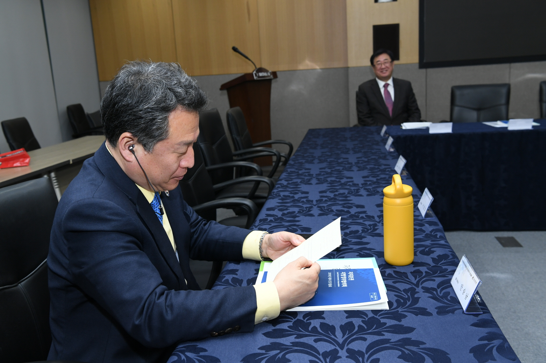 자치분권지방정부 협의회 회원 환담 이미지 16 - 본문에 자세한설명을 제공합니다.