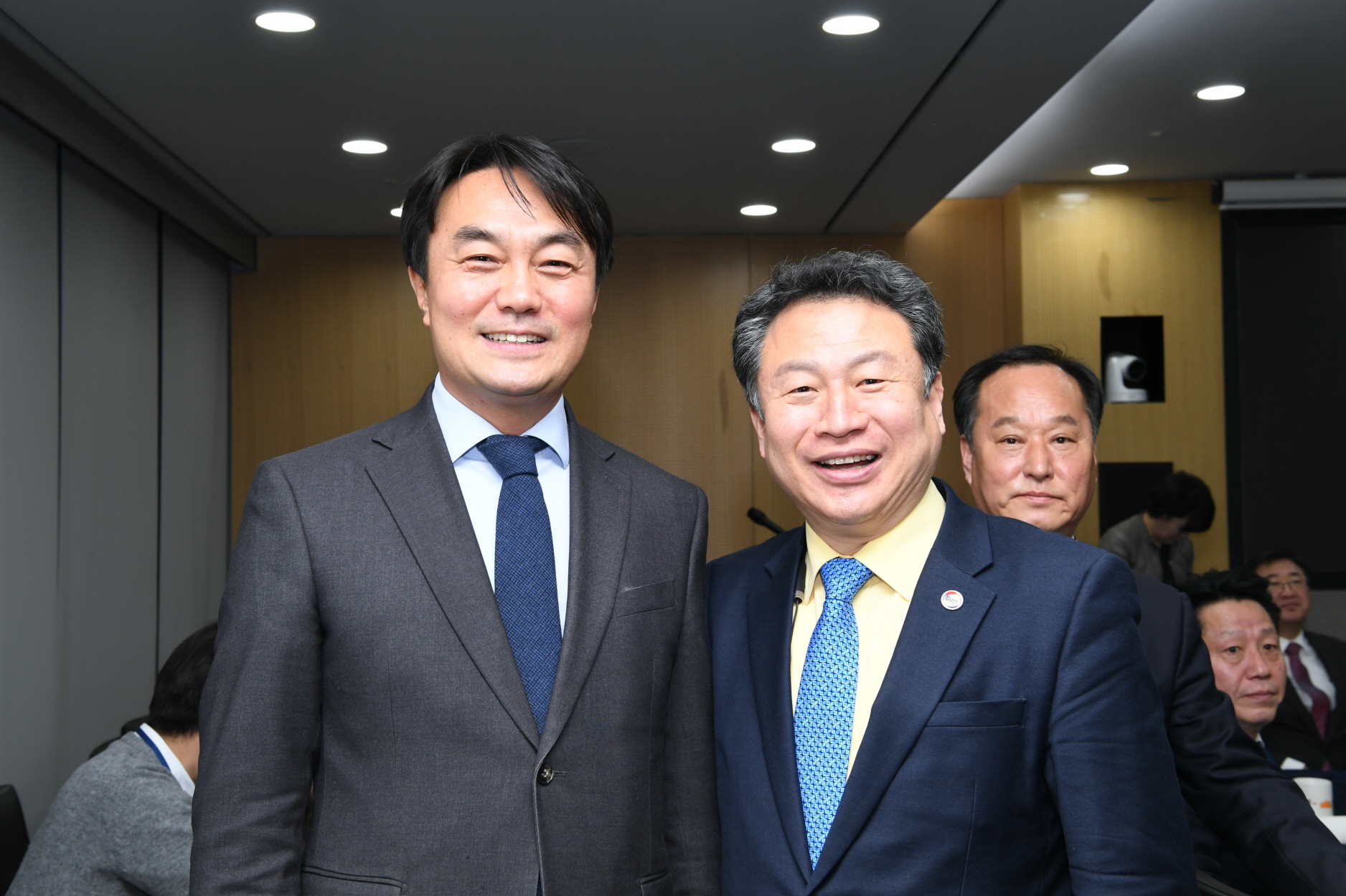 자치분권지방정부 협의회 회원 환담 이미지 10 - 본문에 자세한설명을 제공합니다.