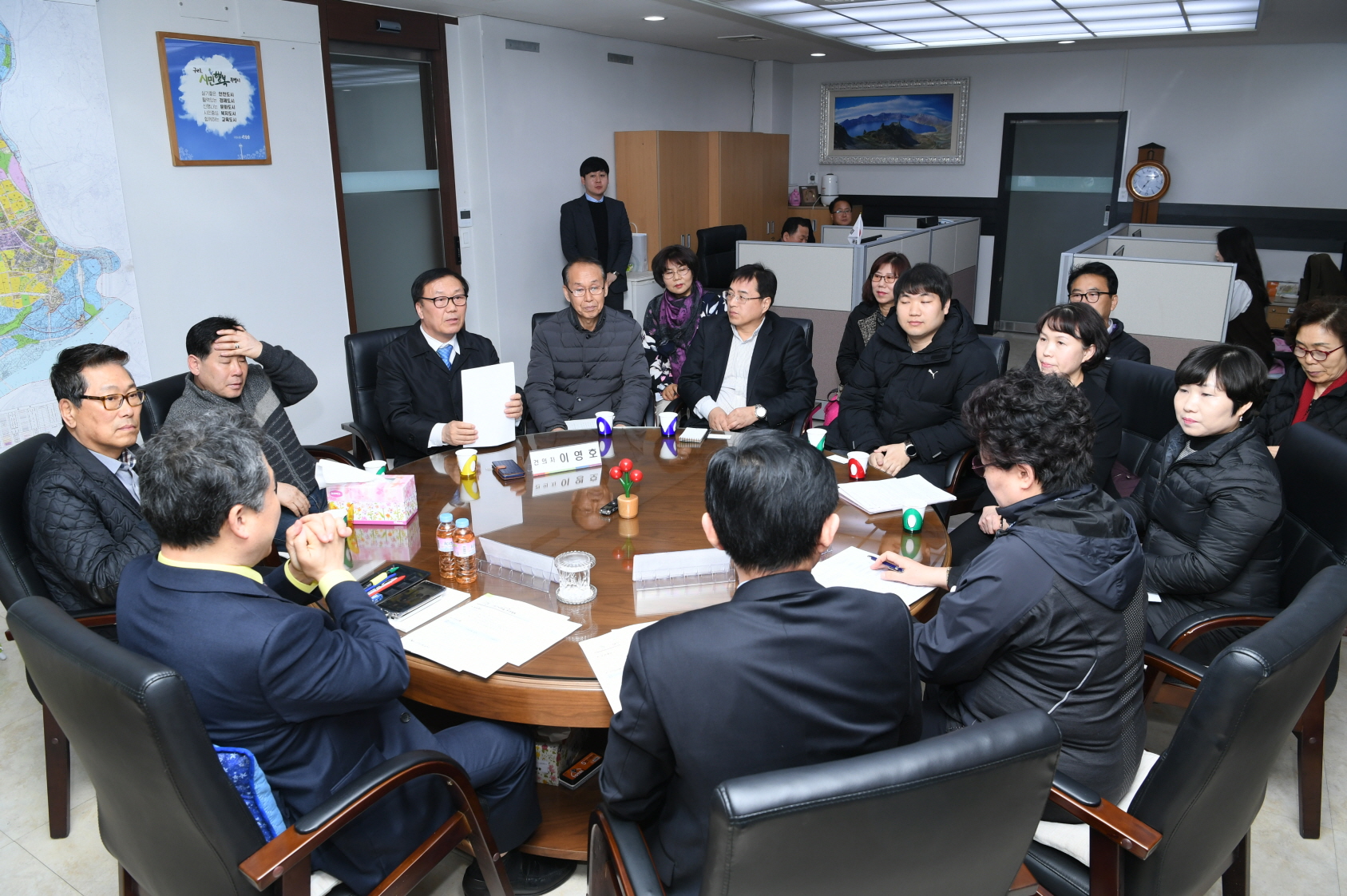 야간시장실 운영 이미지 5 - 본문에 자세한설명을 제공합니다.