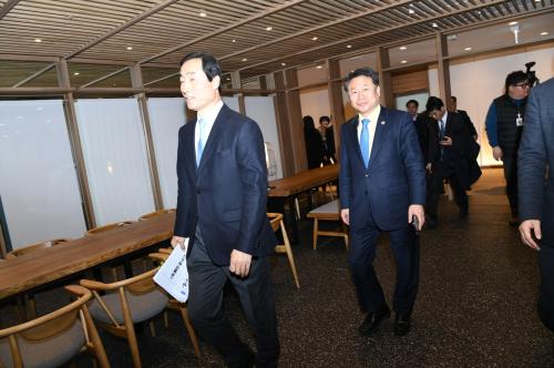 박원순 서울시장 집무실 방문 이미지