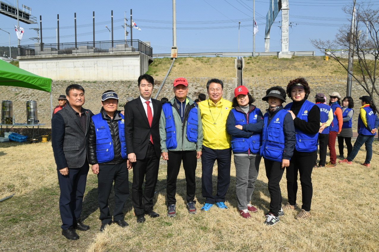 제74회 식목일 기념 행사 이미지 37 - 본문에 자세한설명을 제공합니다.