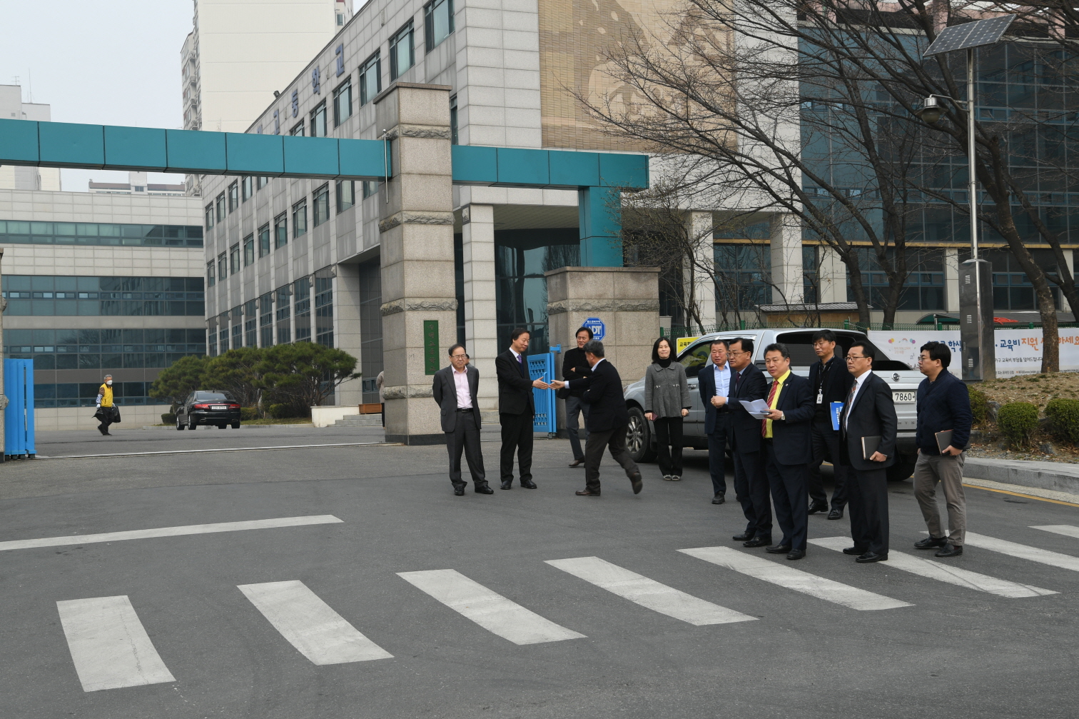 수택고등학교 앞 도로시설 점검 이미지 11 - 본문에 자세한설명을 제공합니다.