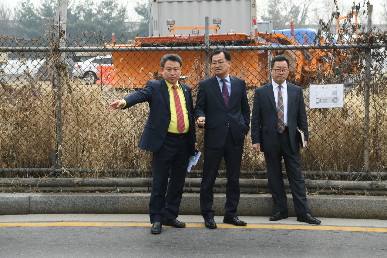 수택고등학교 앞 도로시설 점검 이미지 7 - 본문에 자세한설명을 제공합니다.