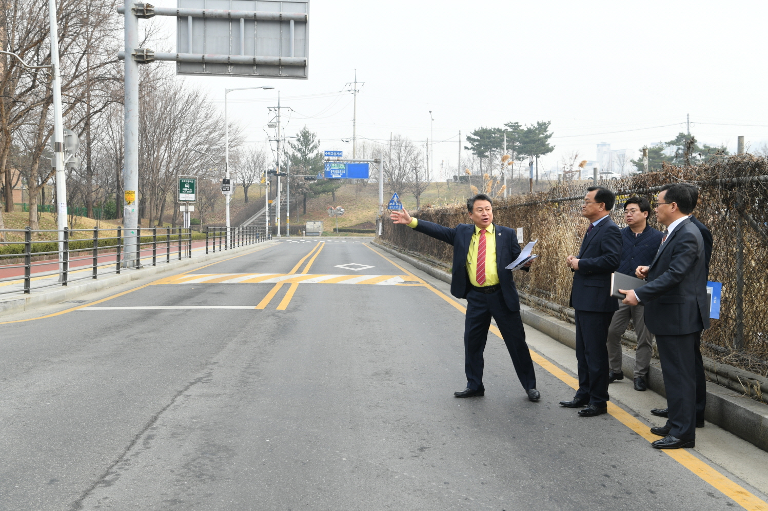 수택고등학교 앞 도로시설 점검 이미지 4 - 본문에 자세한설명을 제공합니다.