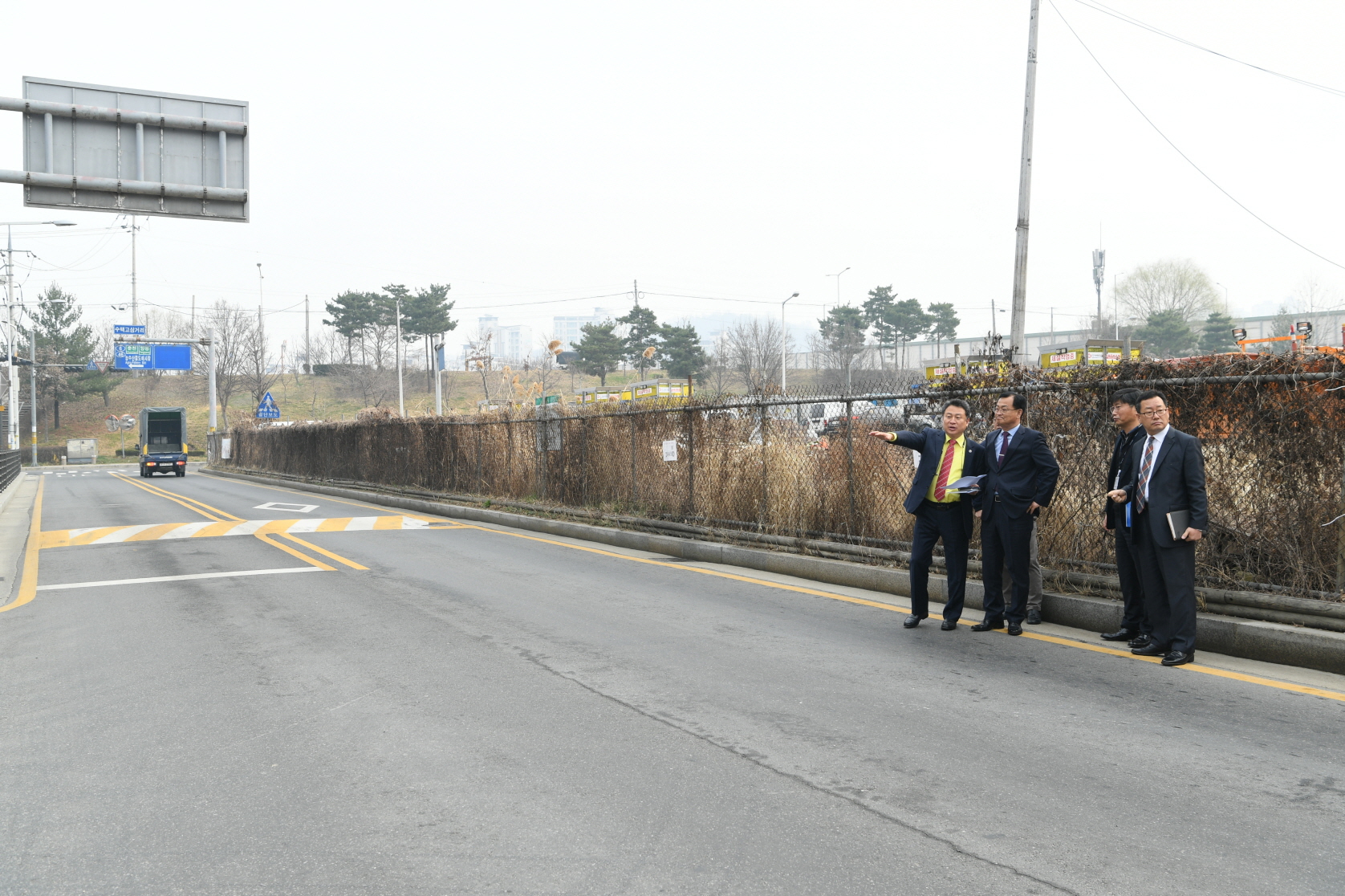 수택고등학교 앞 도로시설 점검 이미지 6 - 본문에 자세한설명을 제공합니다.