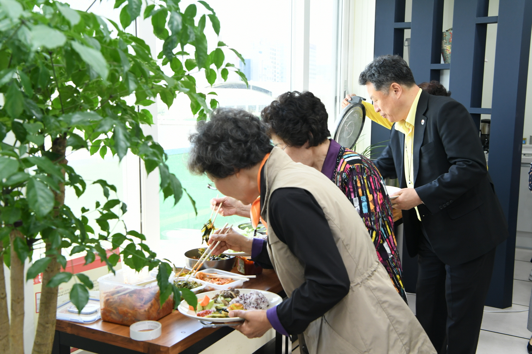 구리시 보건소 치매안심센터 가든파티 이미지 23 - 본문에 자세한설명을 제공합니다.