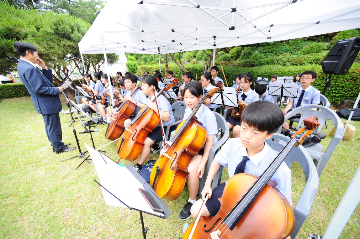 제64회 현충일 추념식 2-1 이미지 70 - 본문에 자세한설명을 제공합니다.