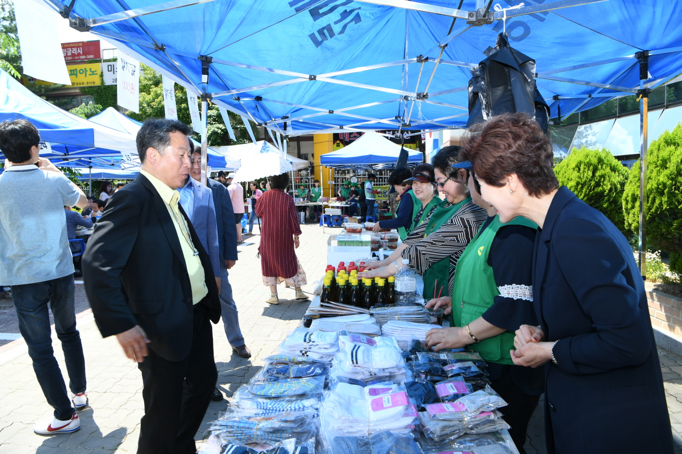 교문2동 새마을부녀회 바자회 이미지 9 - 본문에 자세한설명을 제공합니다.