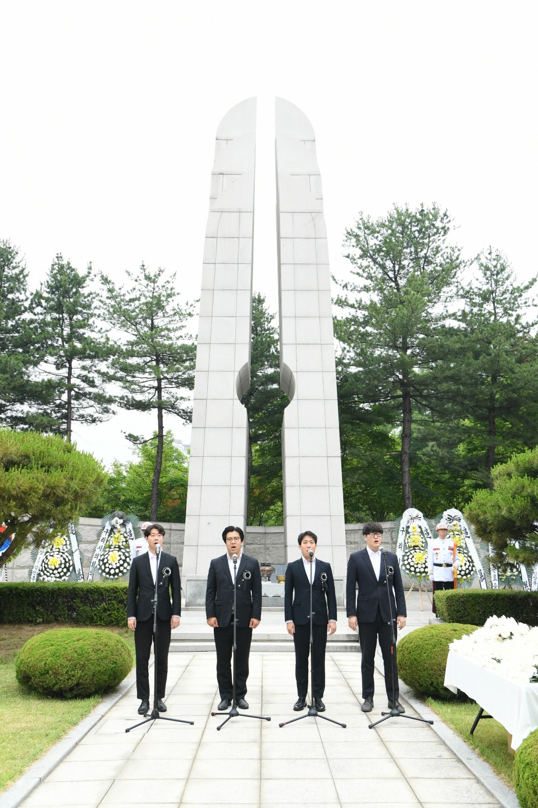 제64회 현충일 추념식 2-1 이미지 74 - 본문에 자세한설명을 제공합니다.