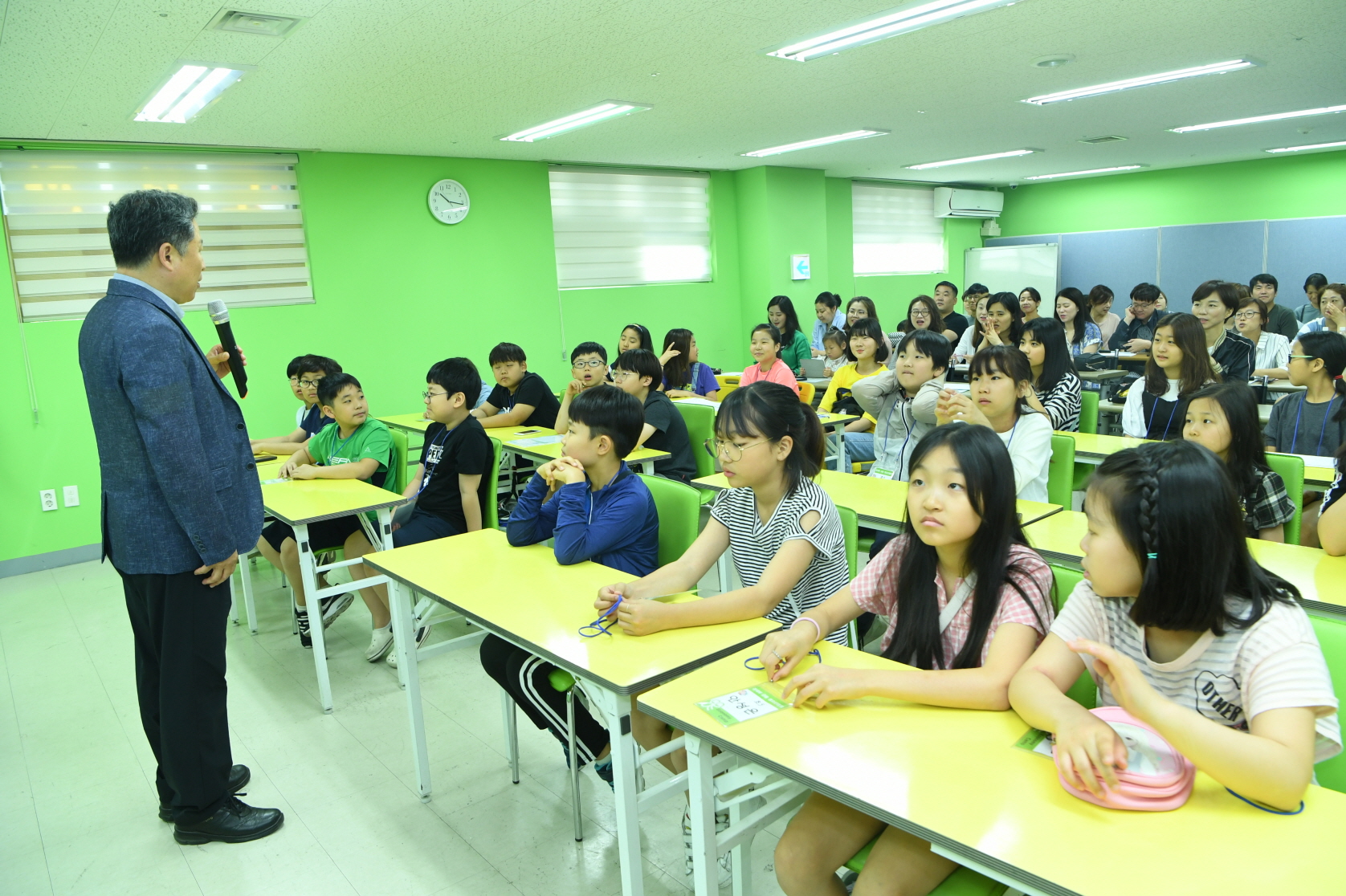 경제와 금융청소년 캠프, 꿈의 학교 개교식 이미지 9 - 본문에 자세한설명을 제공합니다.