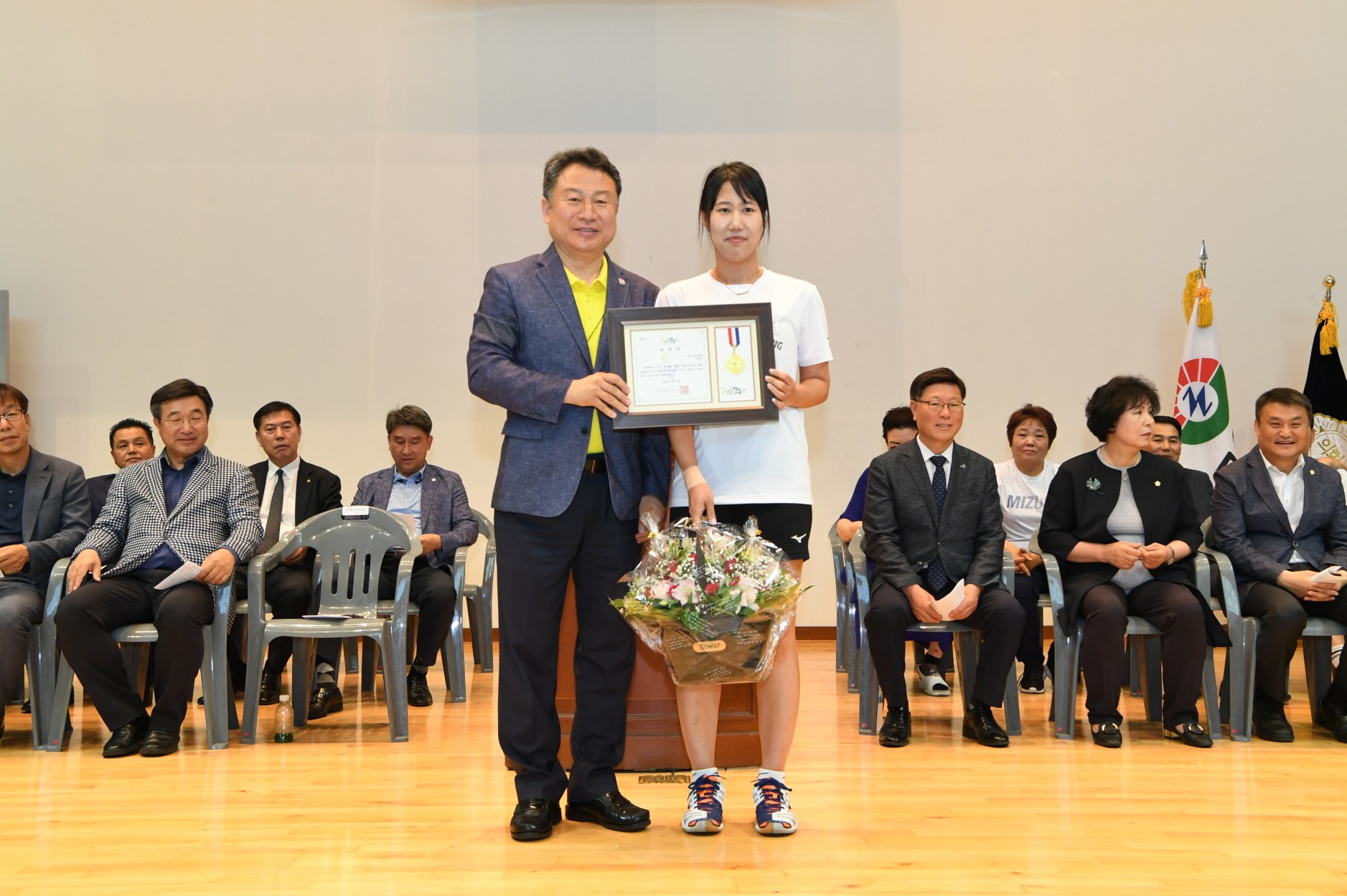 제7회 구리시의회 의장기 생활체육 배구대회 이미지 54 - 본문에 자세한설명을 제공합니다.