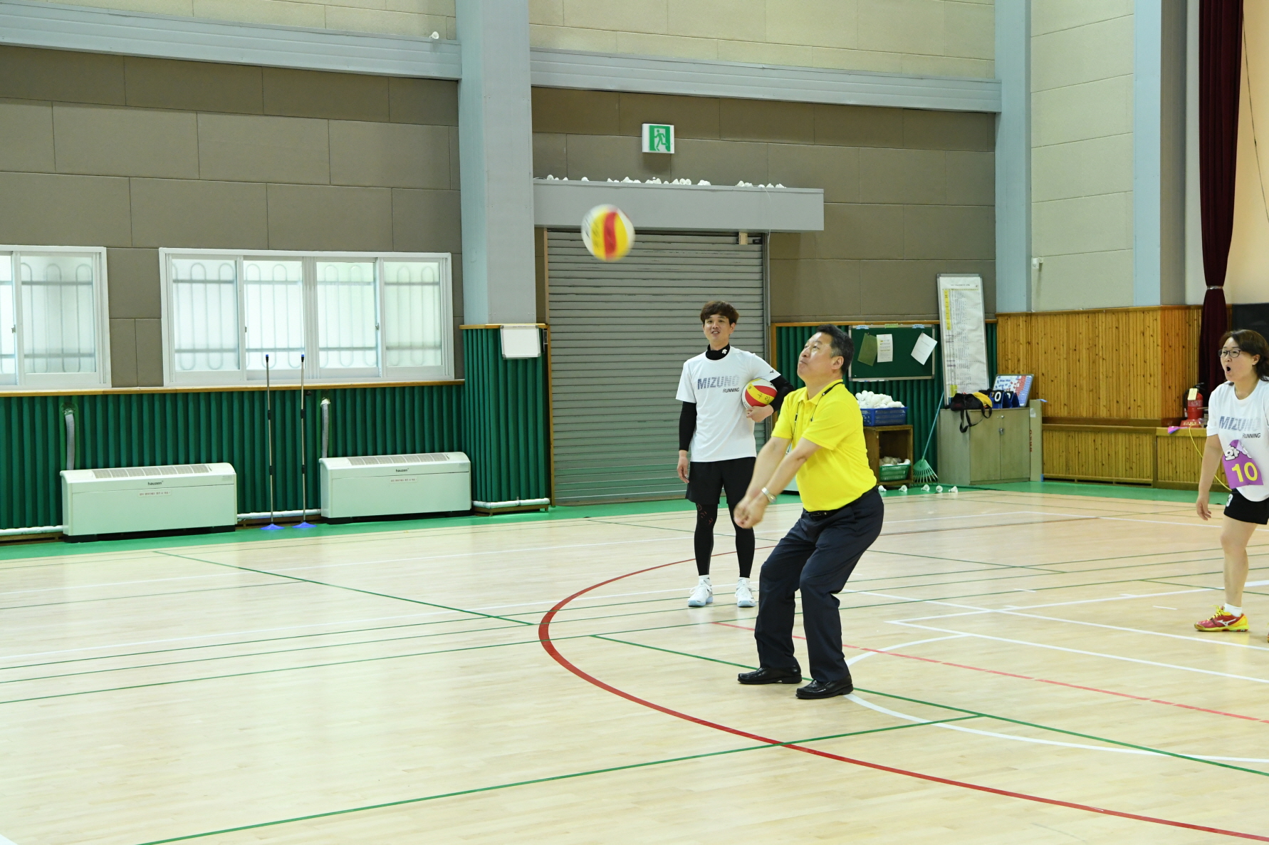 제7회 구리시의회 의장기 생활체육 배구대회 이미지 4 - 본문에 자세한설명을 제공합니다.