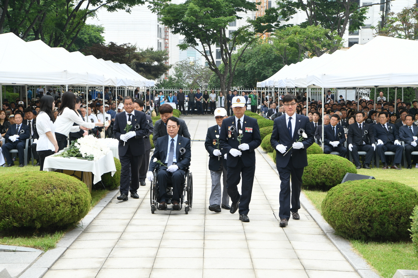제64회 현충일 추념식 2-1 이미지 49 - 본문에 자세한설명을 제공합니다.