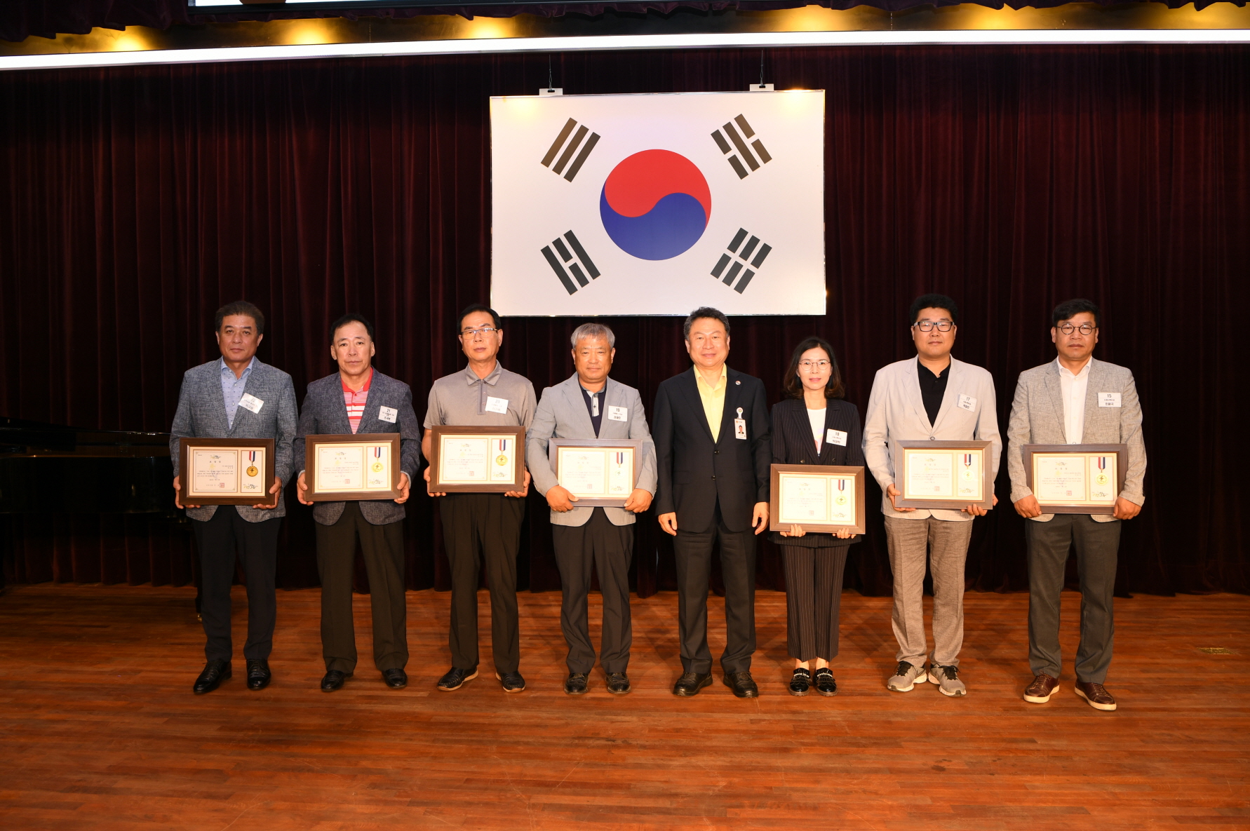 7월 월례조회(취임1주년) 이미지 44 - 본문에 자세한설명을 제공합니다.