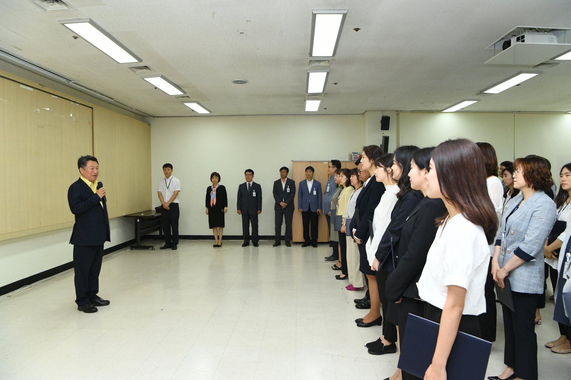 인사발령 이미지 5 - 본문에 자세한설명을 제공합니다.