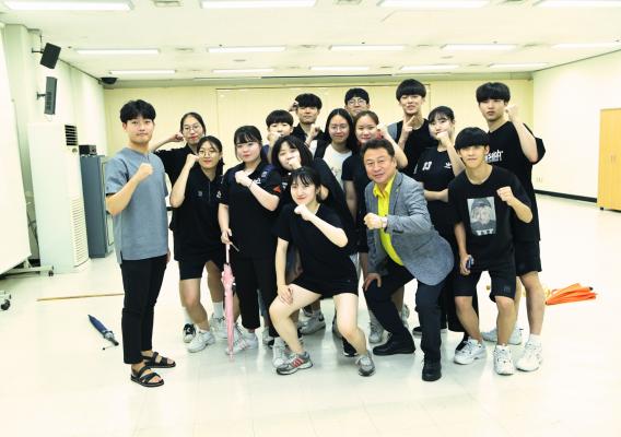 구리시 태권도시범단 격려 이미지