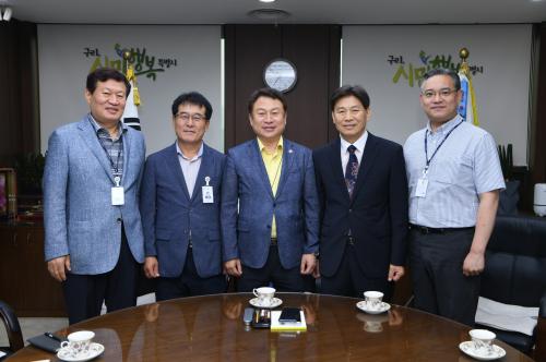 구리농수산물공사 김경만본부장 간담회 이미지