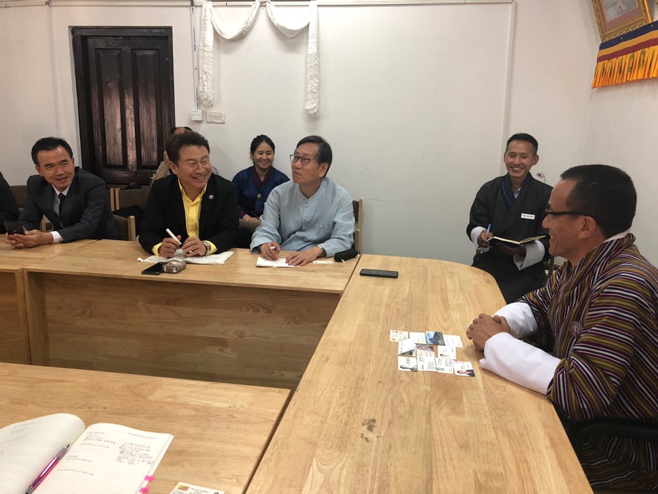 안승남 구리시장, 부탄 주요인사 면담 ‘행복찾기’ 분주 이미지 3 - 본문에 자세한설명을 제공합니다.