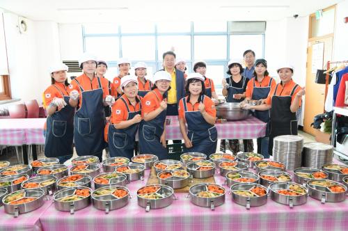 한가위 송편 함께 빚기 행사 이미지