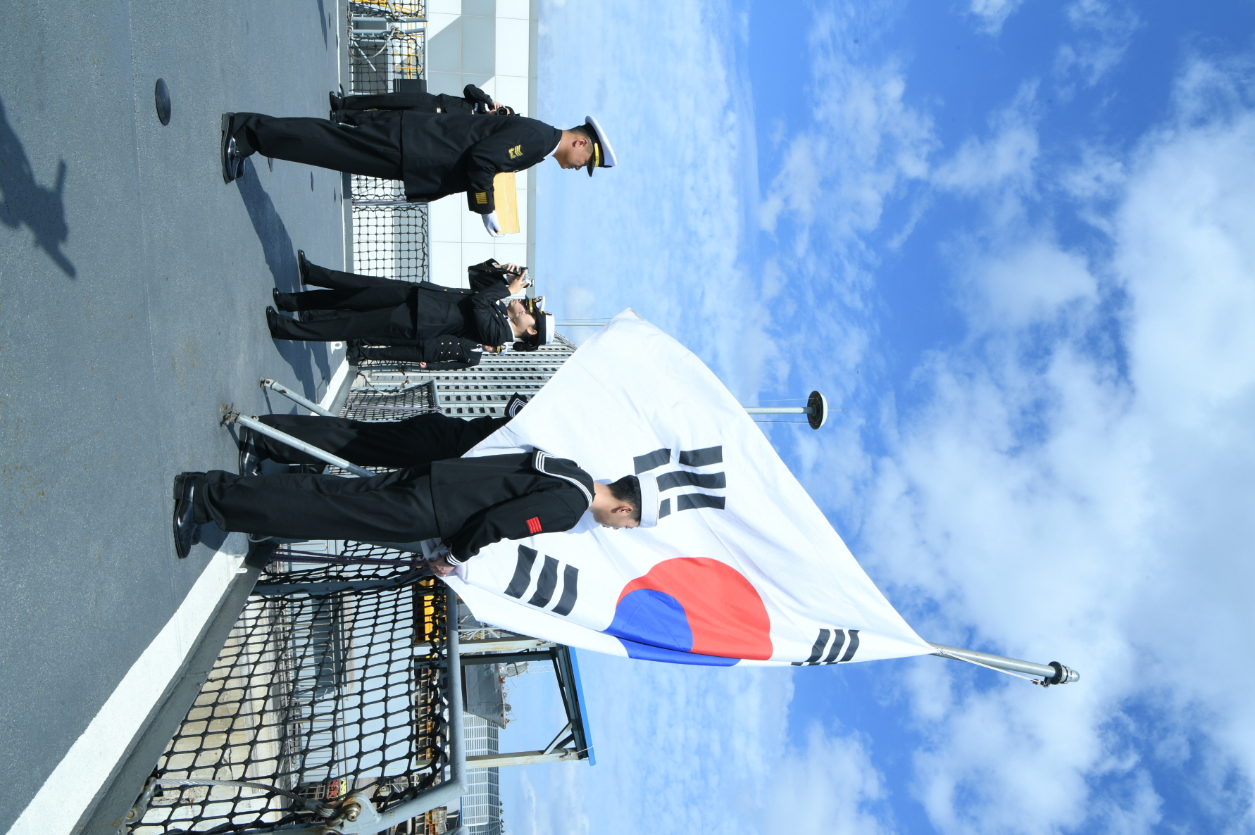 구리시 - 광개토대왕함 『Battle Flag 교환식』 3-2 이미지 74 - 본문에 자세한설명을 제공합니다.