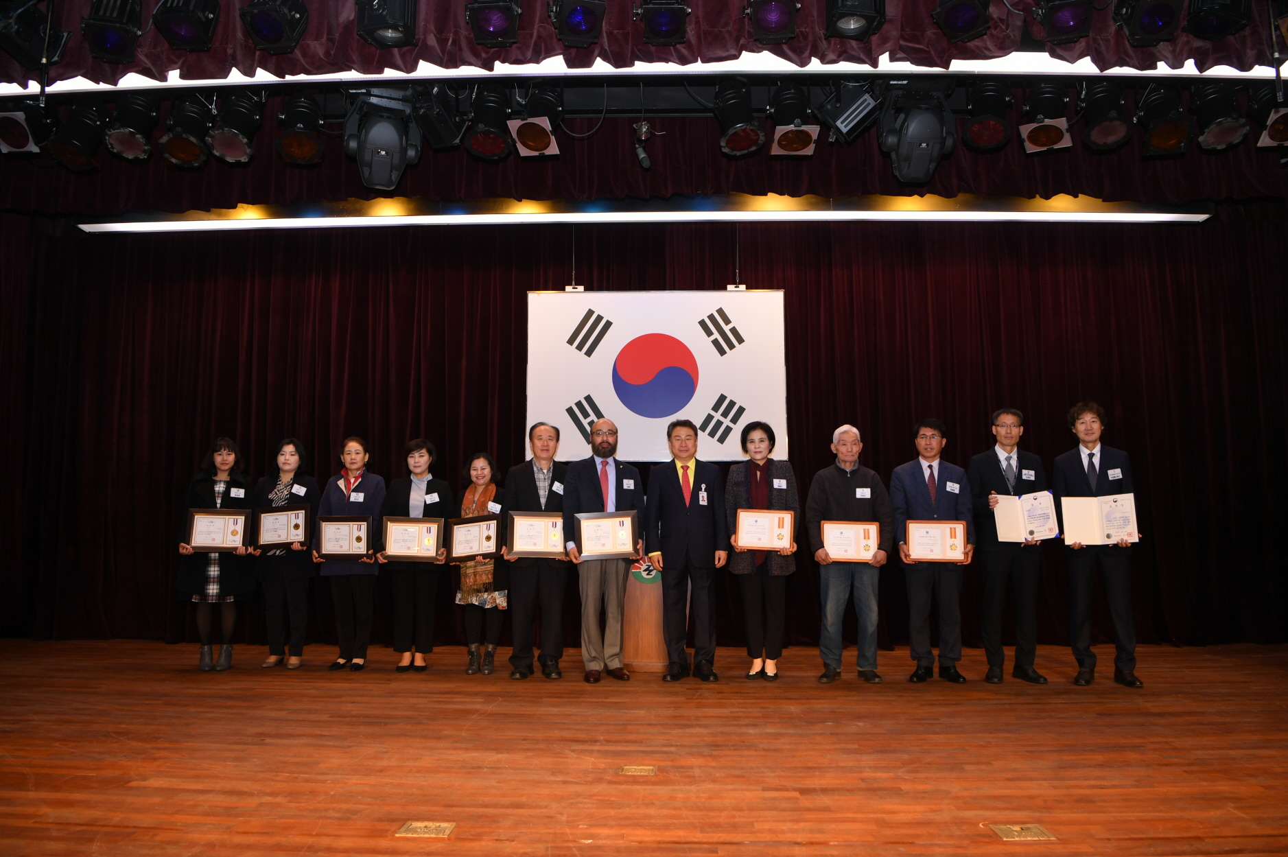 11월 월례조회 이미지 47 - 본문에 자세한설명을 제공합니다.