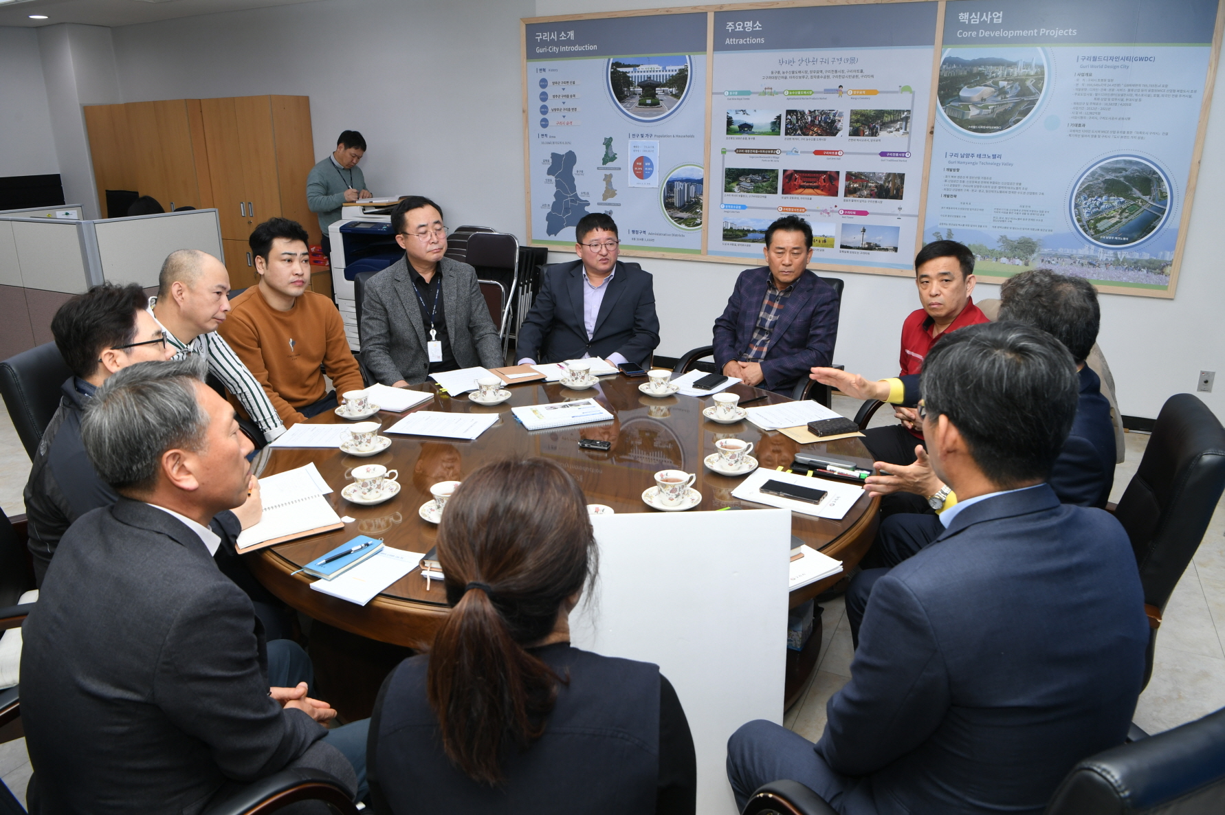 이문안 상가번영회 면담 이미지 5 - 본문에 자세한설명을 제공합니다.