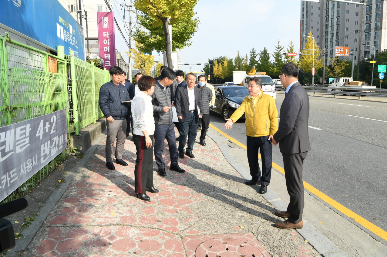 이문안 상가번영회 면담 이미지 30 - 본문에 자세한설명을 제공합니다.