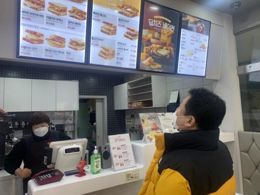 신종코로나바이러스 감염증 대응 – 안승남 시장 토평동 상가 방문 이미지